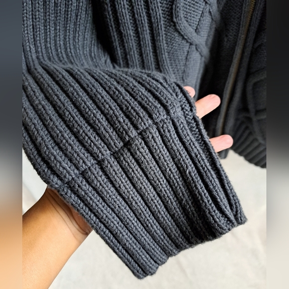 Men's Ruff Hewn Gray Thick Zip-Up Sweater - Picture 3 of 11